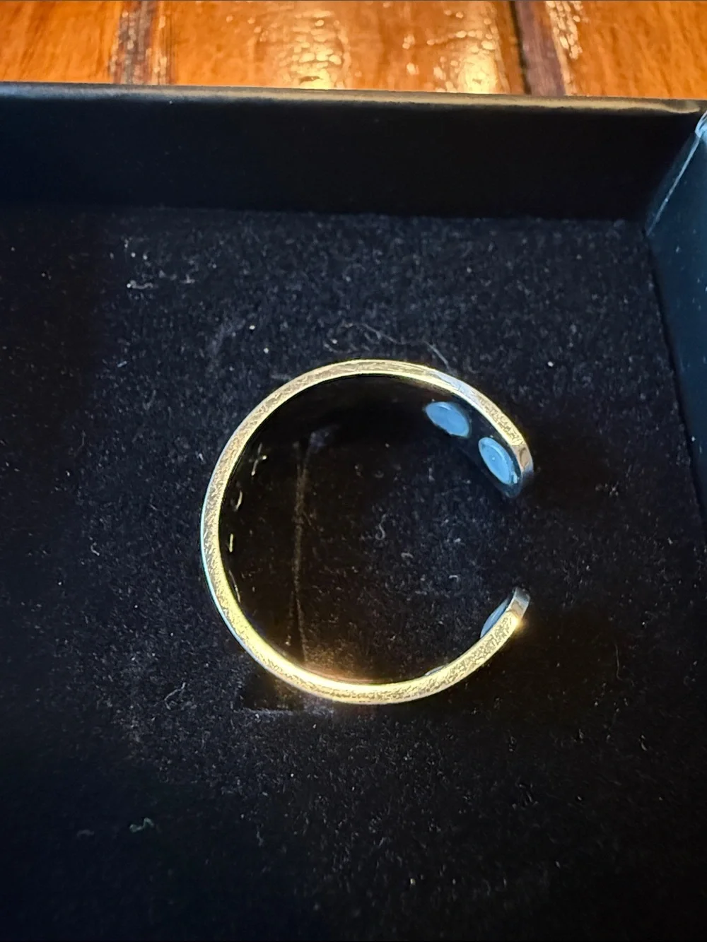 Unisex Polished Silver Olux magnetic Band Ring — Sleek Everyday Style